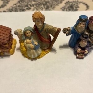 Nativity Scene Figurines